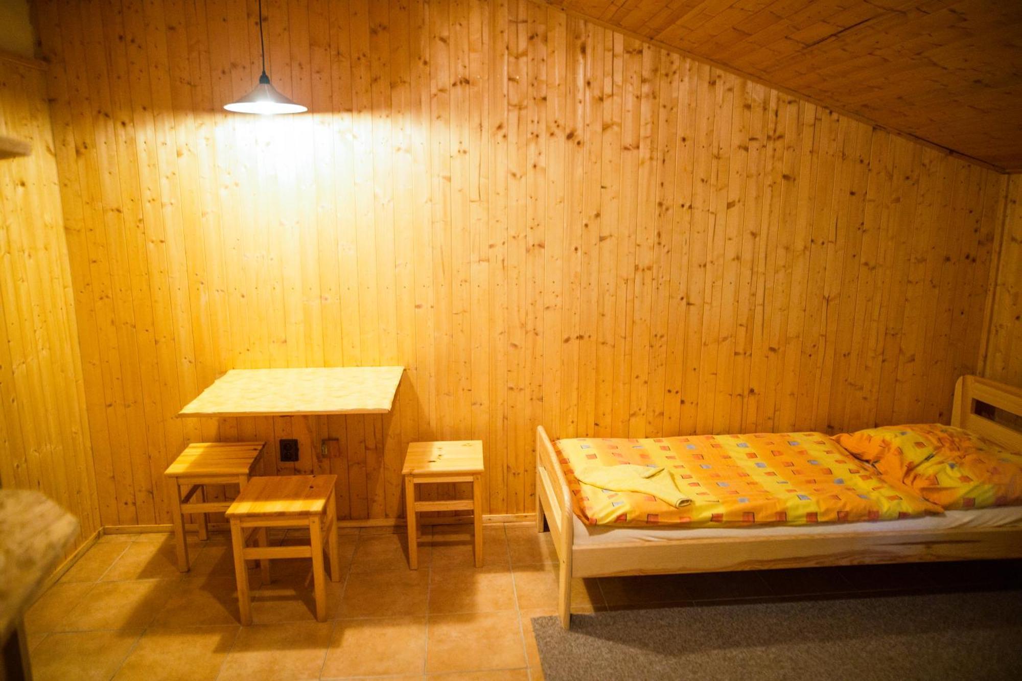 Komari Louka Hotel